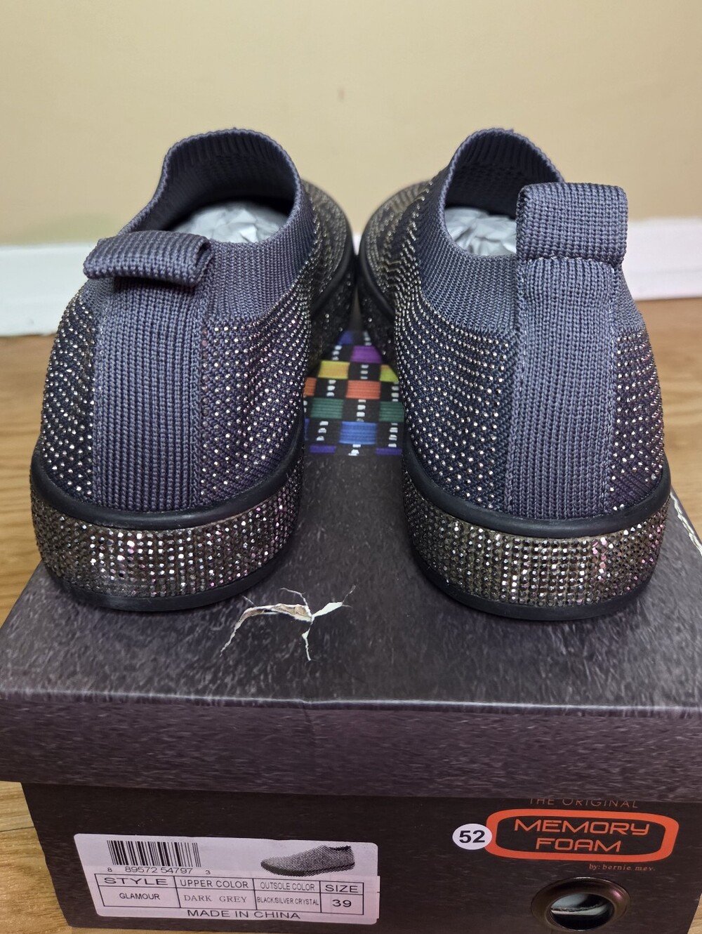 Bernie Mev Glamour Rhinestone Embellished Slip-On Sneakers Grey Sz 39 ( 8.5 - 9) - Picture 4 of 10